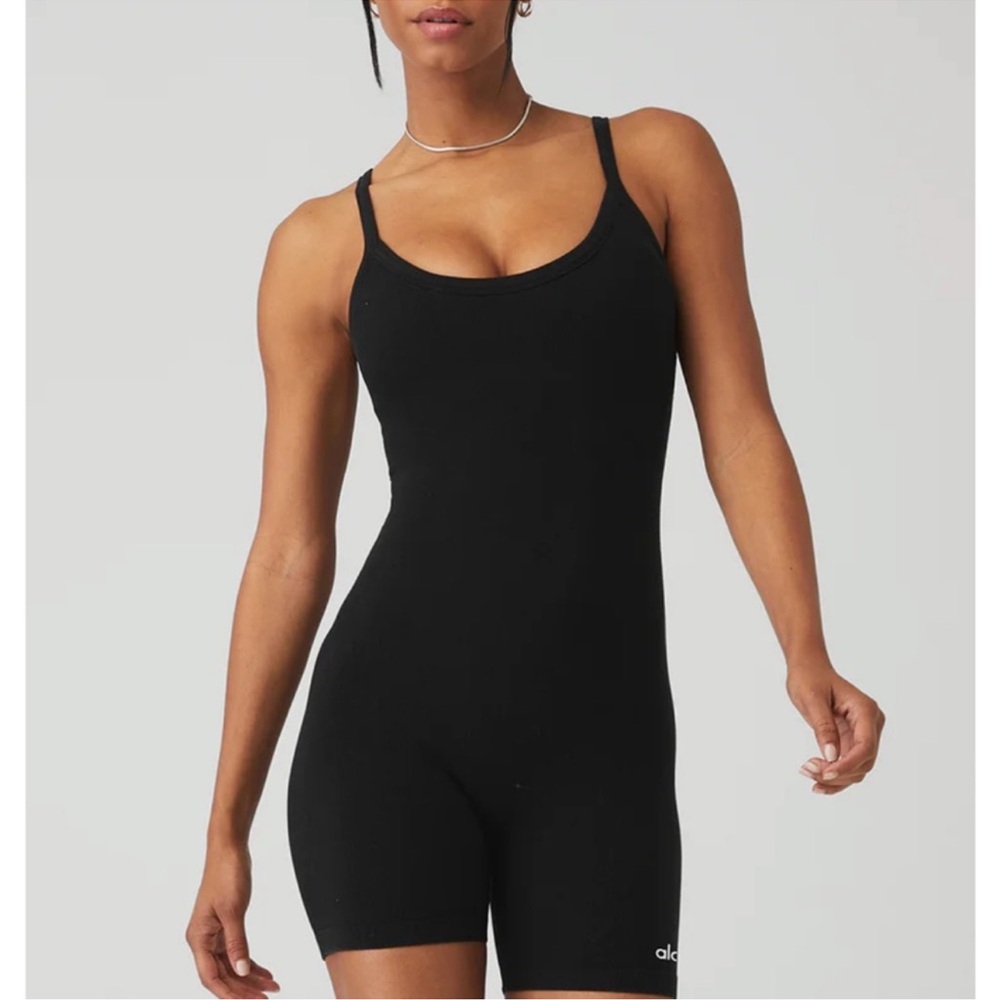ALO Yoga Black Sleeveless Fitted Jumpsuit Romper